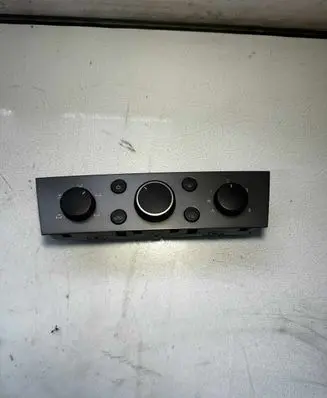 Opel Vectra C Climate control unit 74670703 130306