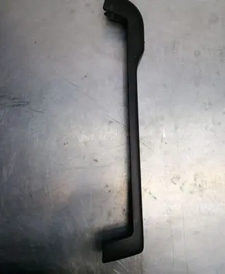 Seat Leon (1M) Front driver seat rail trim 1J0881347D