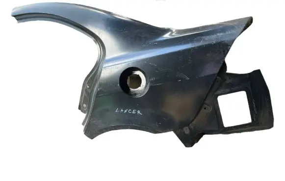 Mitsubishi Lancer X Rear arch 