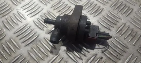 Valve vacuum