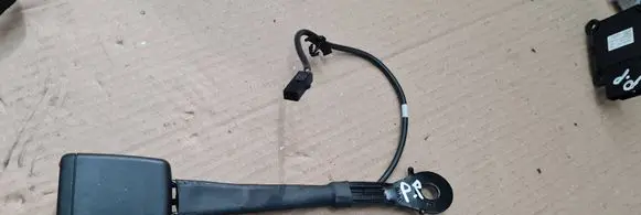 Audi A7 S7 4K8 Front seatbelt buckle 4K8857755H 967755H