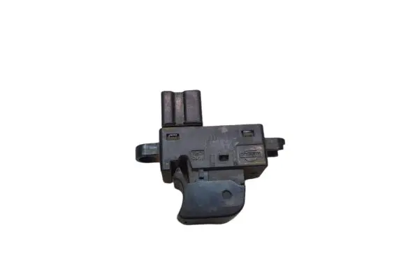 Nissan Pathfinder R51 Electric window control switch 25411EA00A