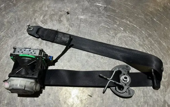 Citroen C4 II Front seatbelt 96871491XX
