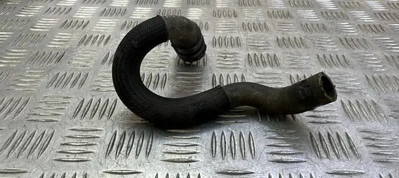 Volvo XC60 Engine coolant pipe/hose