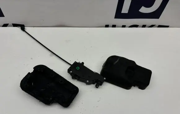 Mercedes-Benz GLA W156 X156 Tailgate/trunk/boot lift motor A2047500060