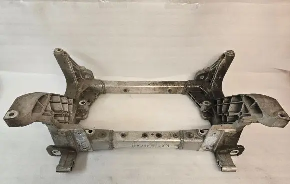 Maserati Levante Front subframe 670034781