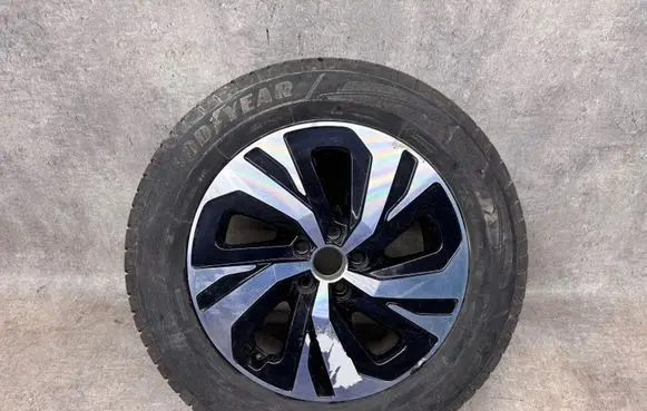 Peugeot 3008 II R18 alloy rim 