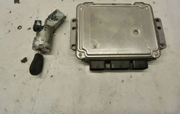 Citroen C5 Engine ECU kit and lock set 9658158780
