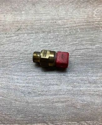 BMW 5 E39 Coolant temperature sensor 1741900