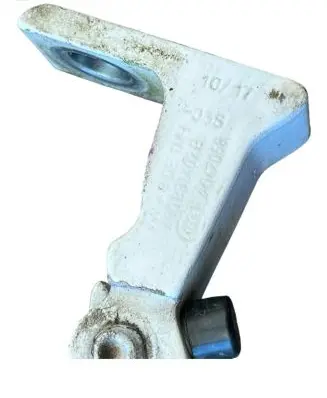 Volkswagen Crafter Rear door lower hinge A047058