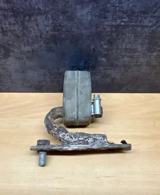 Muffler mount bracket/holder