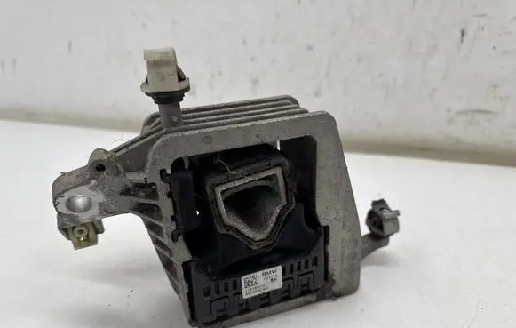 Mini Clubman F54 Engine mount bracket 6875632 17276810