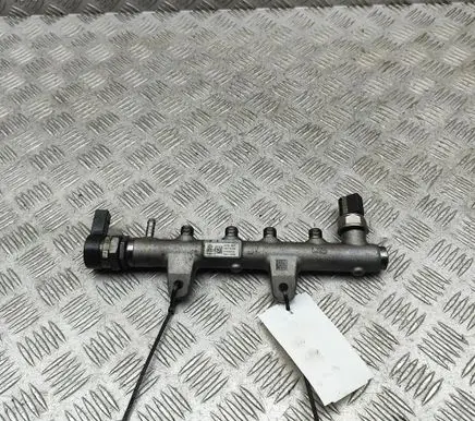 Volkswagen Polo V 6R Fuel main line pipe 04B130093 04L906054