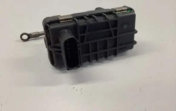BMW 3 E90 E91 Turbine electric control actuator 6NW009228