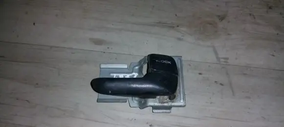 Mazda MX-3 Front door interior handle mdh20