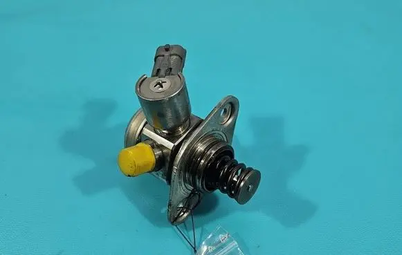 Volvo V40 In-tank fuel pump 0261520140 IMPRK1525343