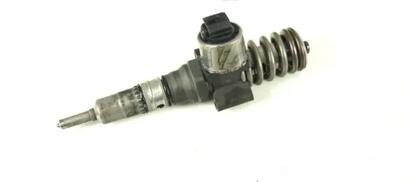 Audi A3 S3 8P Fuel injector 03G130073B 0414720403