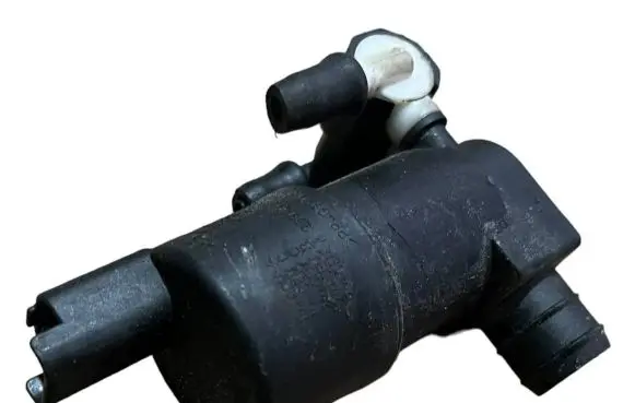 Citroen DS3 Windscreen/windshield washer pump 9641553880 9641553980