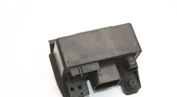 Mercedes-Benz CLK A209 C209 Glow plug pre-heat relay