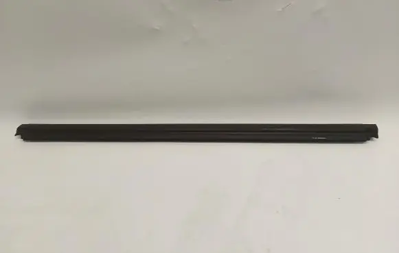 Mercedes-Benz EQV 447 Front door glass trim molding a44772003-jlk01