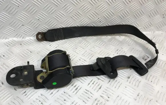 Jeep Grand Cherokee (WJ) Rear seatbelt P55116454AB