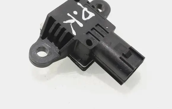 Ford Fiesta Airbag deployment crash/impact sensor Dg1314c676aa