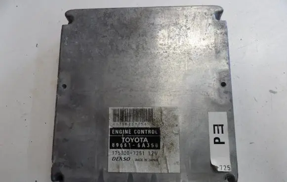 Toyota Land Cruiser (J120) Engine control unit/module 896616A350 1758007251