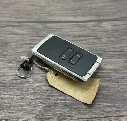 Renault Megane IV Ignition key/card 