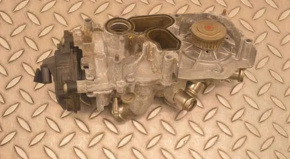 Volkswagen Golf VIII Water pump 05E121117K