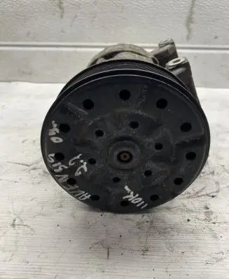 Toyota Avensis T250 Air conditioning (A/C) compressor (pump) 4472601742