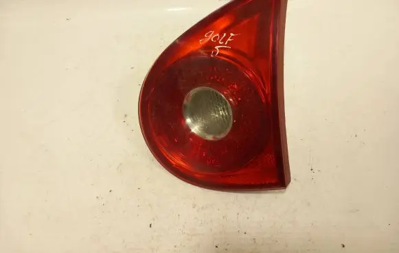 Volkswagen Golf V Tailgate rear/tail lights 1k6945108c