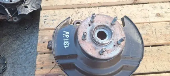 Honda CR-V Front wheel hub