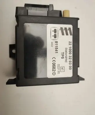 Mercedes-Benz C W203 Other control units/modules 221000320300