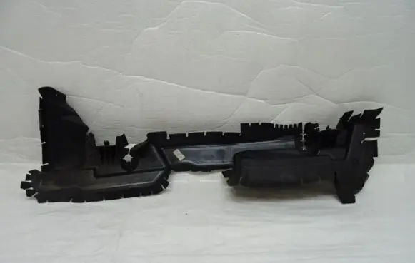 Citroen C4 II Picasso Radiator trim 9677015280