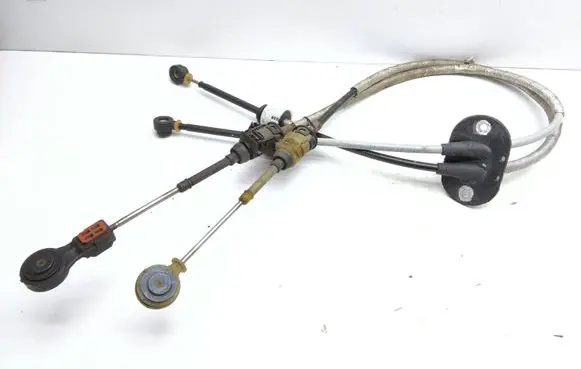 Ford Focus Gear shift cable linkage 4M5R7E395LF