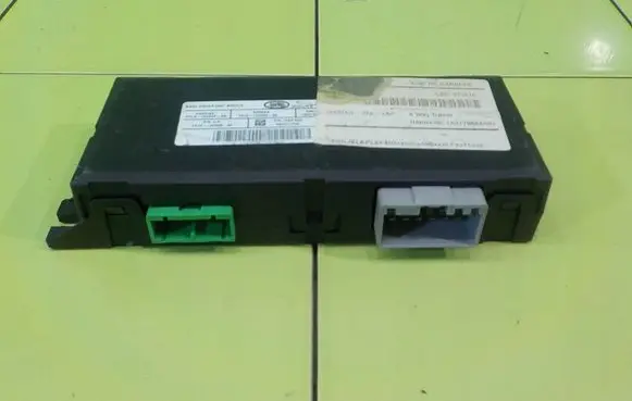 Jaguar XE Central body control module DPLA14C249AA