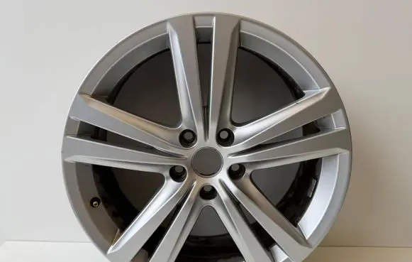 Seat Leon (5F) R18 alloy rim 5F0601025J