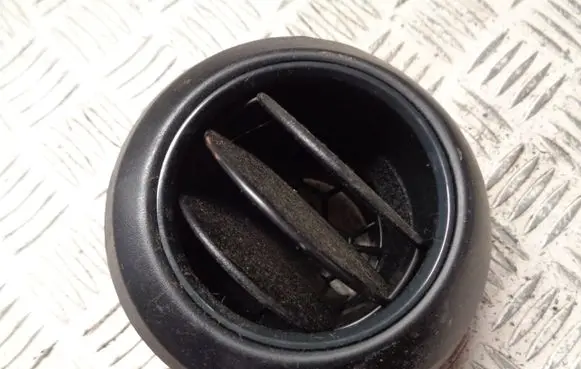 Honda Jazz Dashboard side air vent grill/cover trim