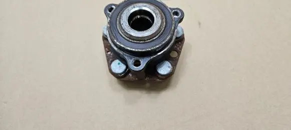 Tesla Model 3 Rear wheel hub 104412800B