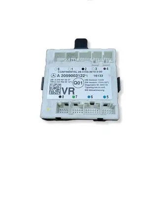 Mercedes-Benz C W205 Door control unit/module A2059003122 A2059010207
