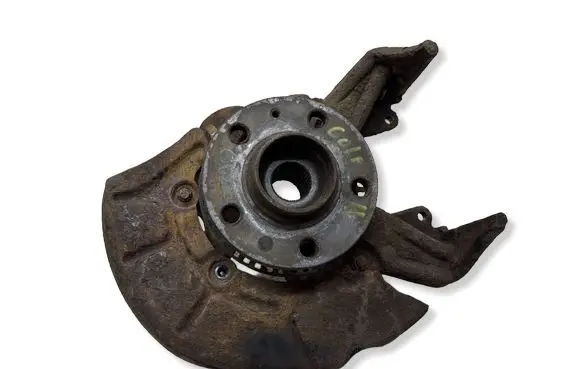 Volkswagen Golf IV Front wheel hub 