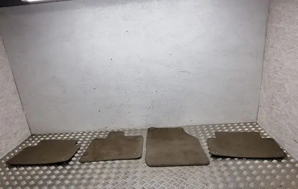 Audi Q7 4L Car floor mat set 8E0864523