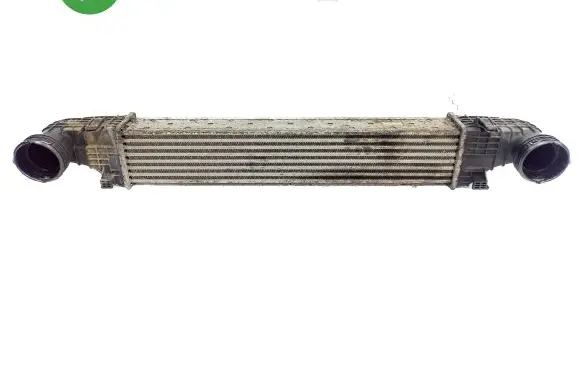 Mercedes-Benz CLS C219 Intercooler radiator A2115002602 05T315 3109378