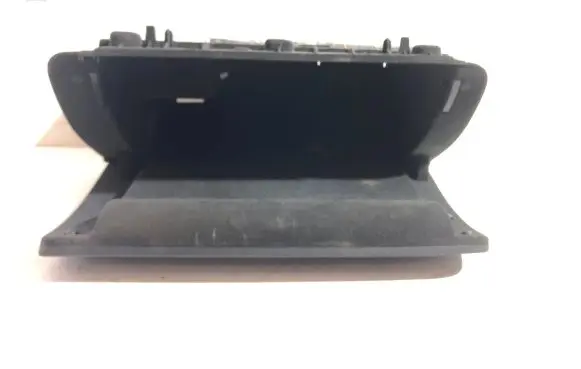 Audi Q7 4L Glove box 4L1880302B