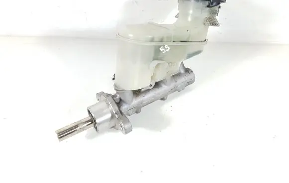 Honda Accord Master brake cylinder 46101-SDD-E02
