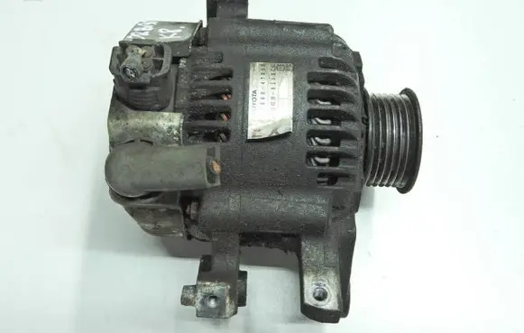 Toyota Urban Cruiser (XP110) Generator/alternator 27060-47050