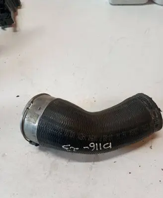 Volvo V40 Intercooler hose/pipe 31657738