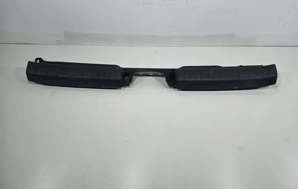 Lexus CT 200H Trunk/boot sill cover protection 6471676010