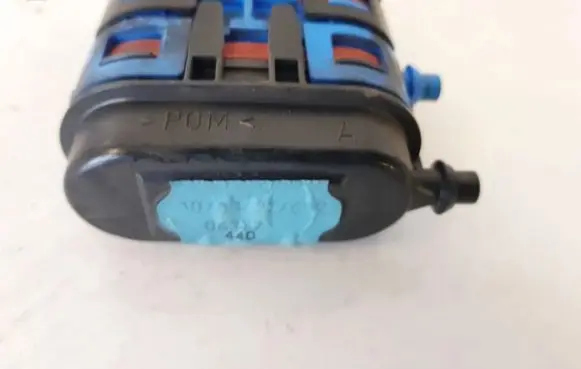 Mercedes-Benz E W210 Central locking vacuum pump 06387 30010101