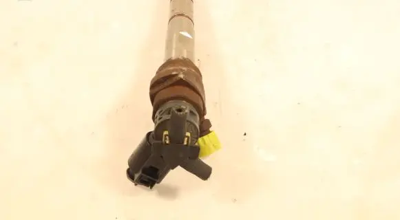 Volkswagen Caddy Fuel injector 0445110469